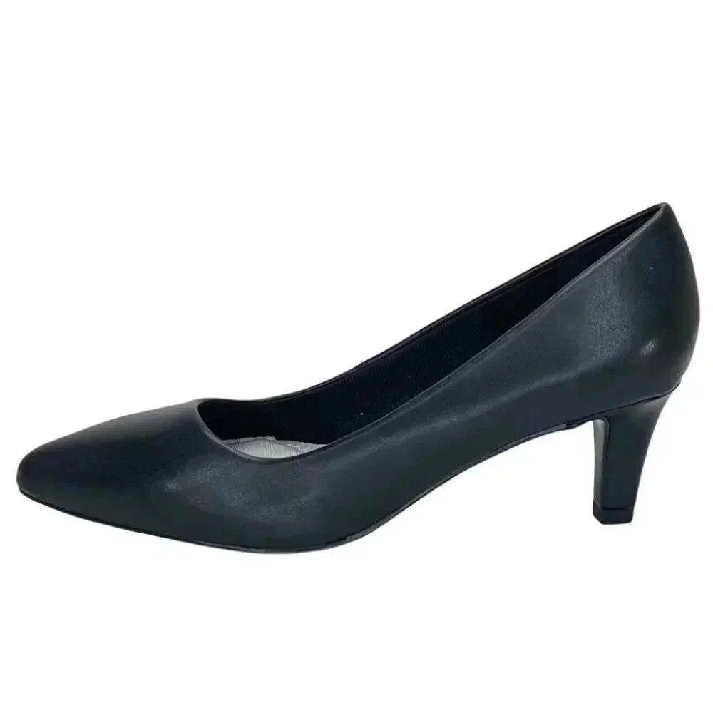 Easy Street Passion Black Faux Leather Womens Heels Size 5.5M